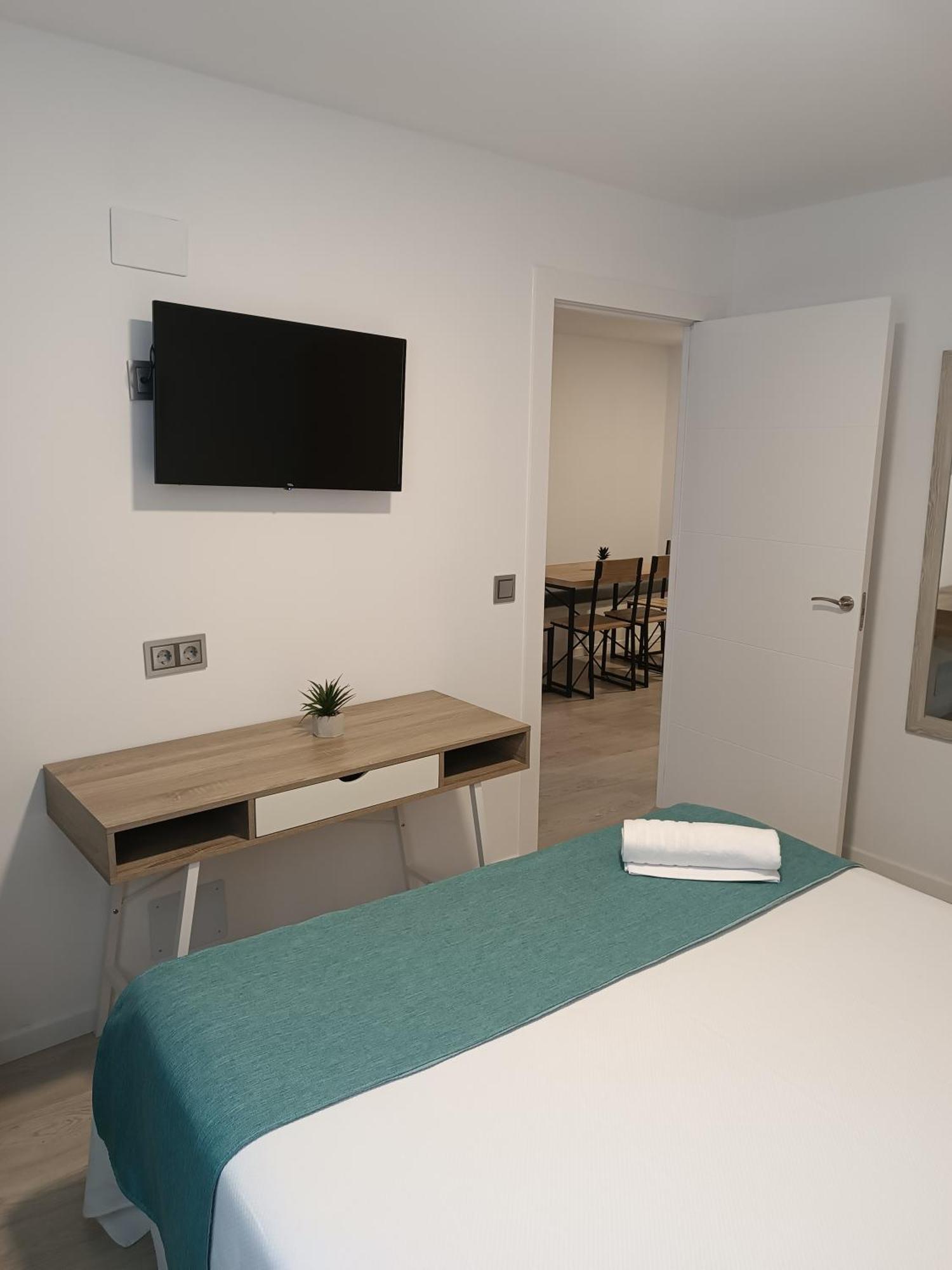 Apartamentos Turisticos Avila Puerta De San Isidro 1-4 Exterior photo